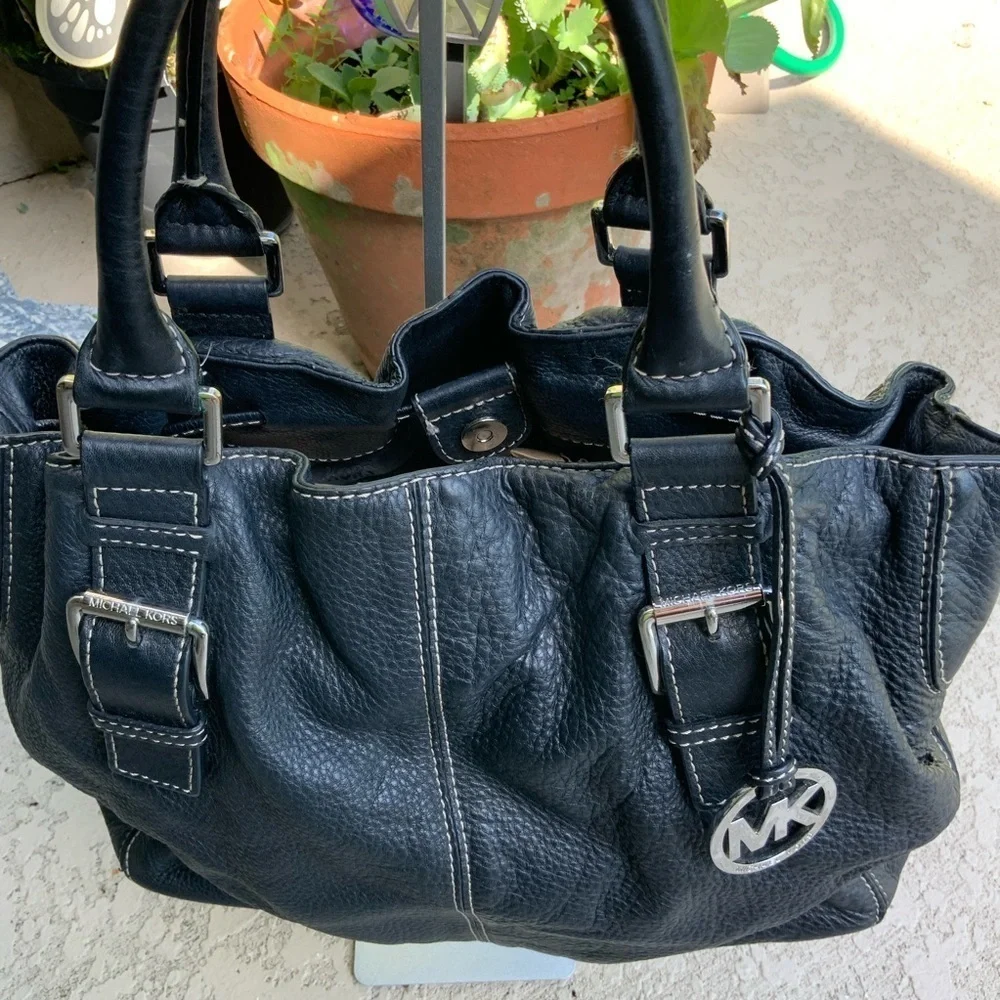 Michael Kors Brooksville Black Leather Dual Handles Satchel Bag Purse - Picture 2 of 10